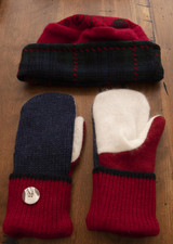 Womens Wool Mittens and Hat Set - RWB1-2