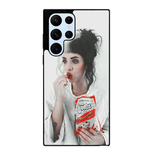 MELANIE MARTINEZ AND CHEETOS Samsung Galaxy S22 Ultra Case Cover