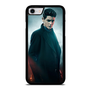 BRUCE WAYNE GOTHAM BATMAN iPhone SE 2022 Case Cover BRUCE WAYNE GOTHAM BATMAN iPhone SE 2022 Case Cover