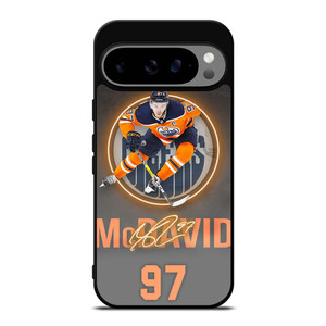 CONNOR MCDAVID EDMONTON OILERS PLAYER Google Pixel 9 Pro XL Case Cover