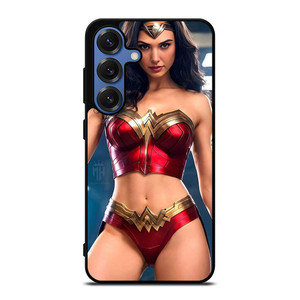 SEXY WONDER WOMAN GAL GADOT Samsung Galaxy S25 Case Cover