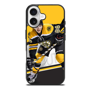 BOSTON BRUINS DAVID PASTRNAK 2 iPhone 17 Case Cover