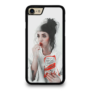 MELANIE MARTINEZ AND CHEETOS iPhone 7 / 8 Case Cover MELANIE MARTINEZ AND CHEETOS iPhone 7 / 8 Case Cover
