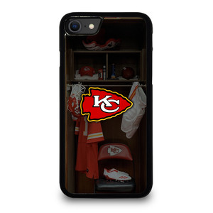PATRICK MAHOMES LOCKER ROOM iPhone SE 2020 Case Cover