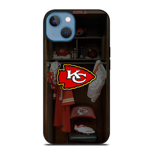 PATRICK MAHOMES LOCKER ROOM iPhone 13 Case Cover