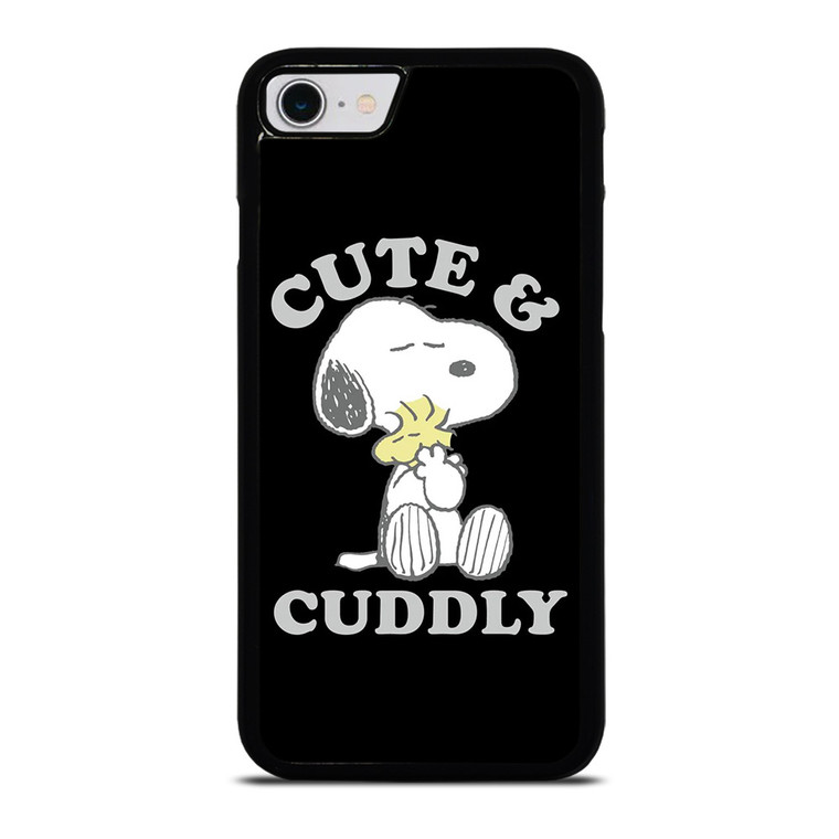 SNOOPY THE PEANUTS CUTE AND CUDDLY iPhone SE 2022 Case Cover