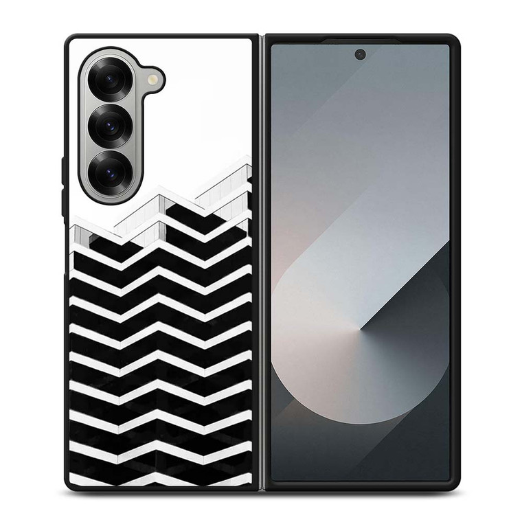 ZIG ZAG HALF PATTERN Samsung Galaxy Z Fold 6 Case Cover