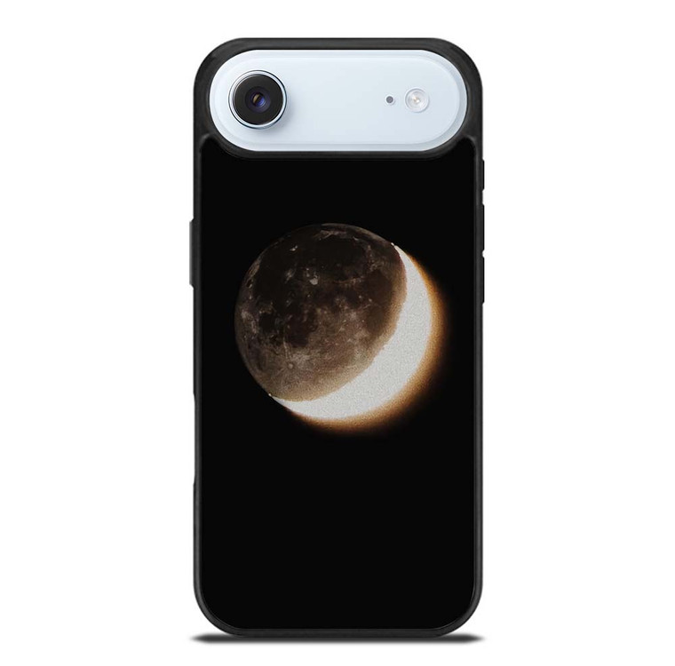 AESTHETIC LUNAR ECLIPSE iPhone Air Case Cover