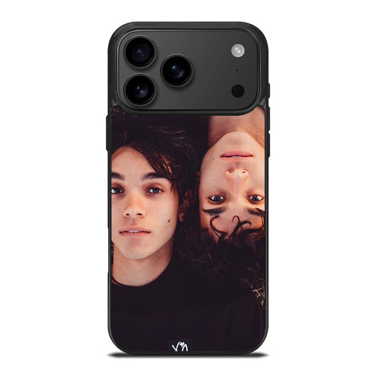 DOBRE BROTHER TWINS iPhone 17 Pro Max Case Cover