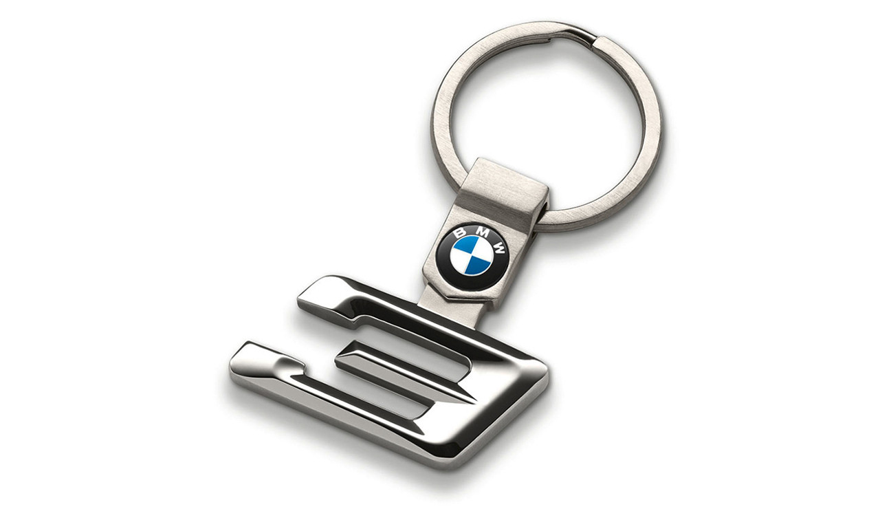 Genuine Main Collection Stylish Stainless Steel Keyring 80 27 2 454 649