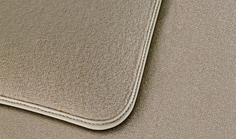 Genuine RHD 4 Pc Set Floor Mats Front Rear Carpet Velours Beige 51 47 7 332 084