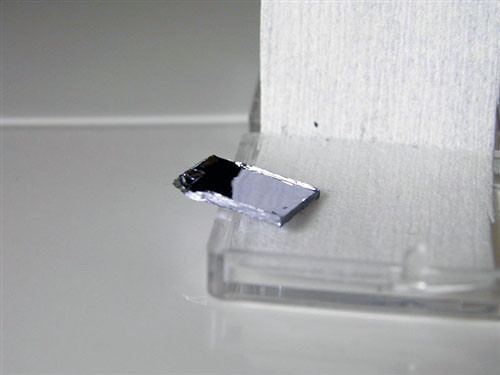 MoS2 Synthetic Crystal | 2D Semiconductors
