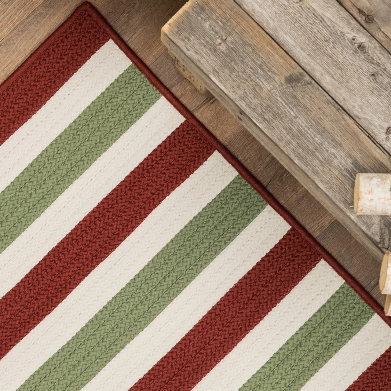 Rudolf Reversible Holiday Rug | Colonial Mills