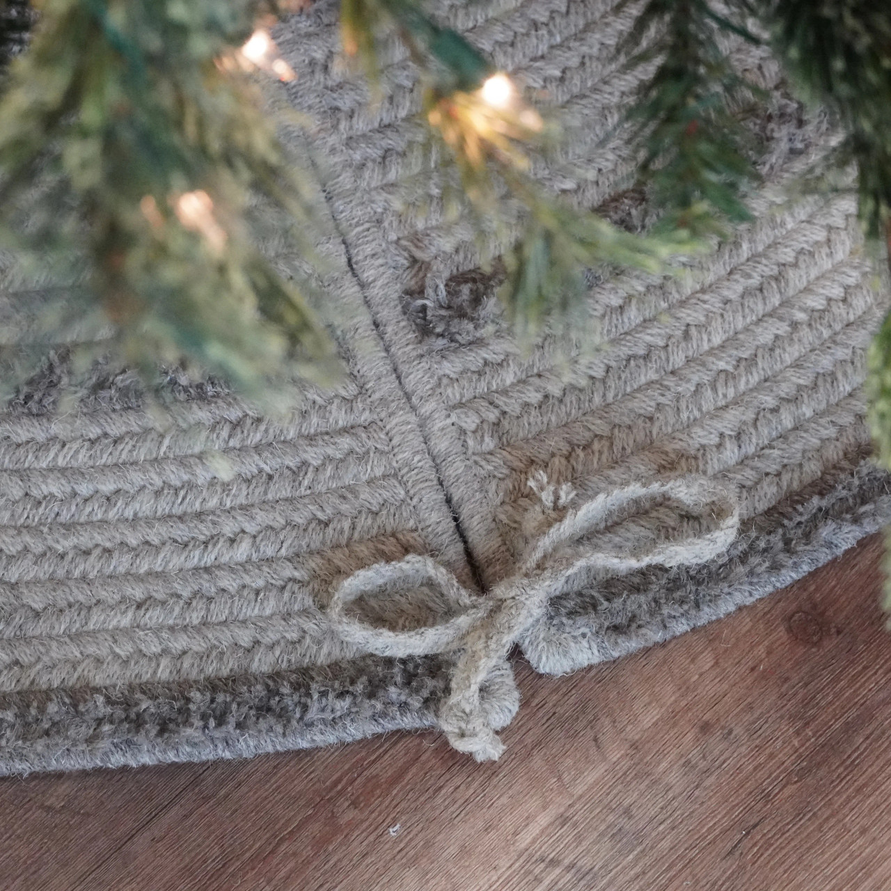 Cozy Natural Wool Stripe Holiday Tree Skirt | Colonial Mills