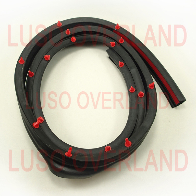 MONTERO Gen2 - Rear Door Weatherstrip, Outer/On Door (MB669336)