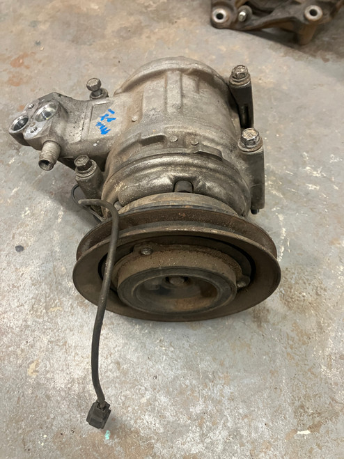 USED - MONTERO Gen 2, 2.5 - AC Compressor