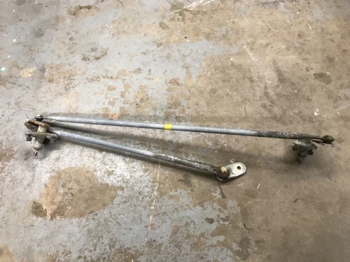 USED - MONTERO Gen3 - Windshield Wiper Arm Linkage