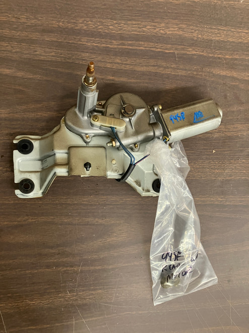 USED - MONTERO Gen 2, 2.5 - Rear Wiper Motor