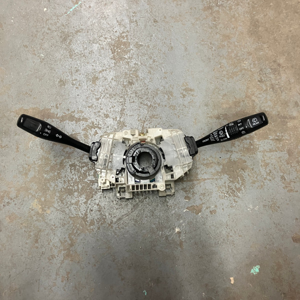 USED - MONTERO Gen3 - Steering Wheel Stalk