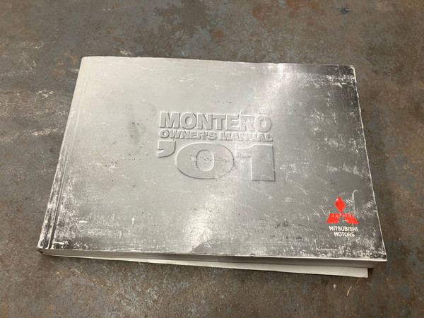USED - MONTERO Gen3 - 2001 Owners Manual