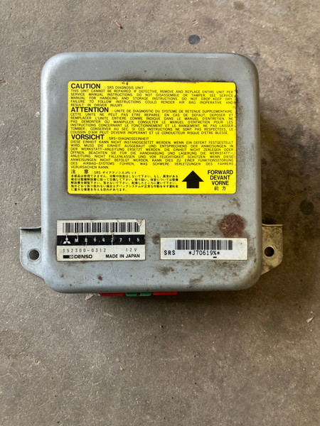 USED - MONTERO Gen 2 - Airbag Control / Diagnostic Module
