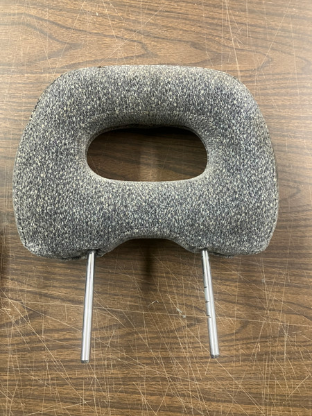 USED - MONTERO Gen 2, 2.5 - Front Seat Headrest
