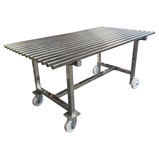 MEFE Pig Scraping Table