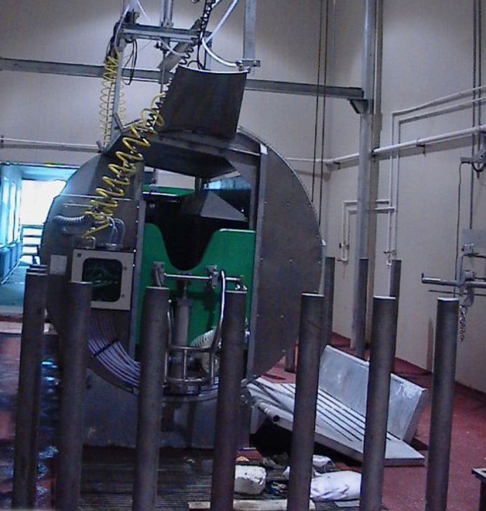HALAL / KOSHER ROLL OVER SLAUGHTER PEN