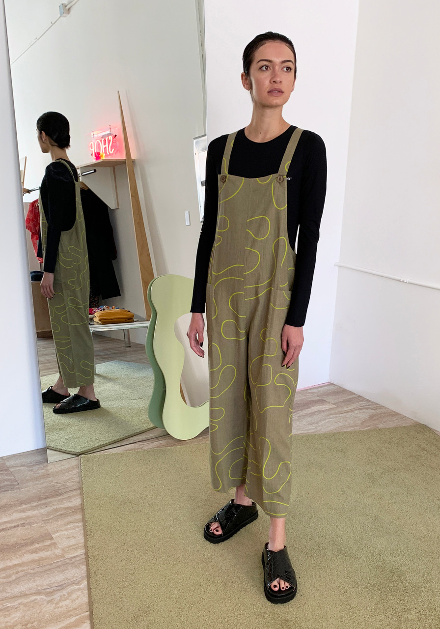 ali golden overall jumper