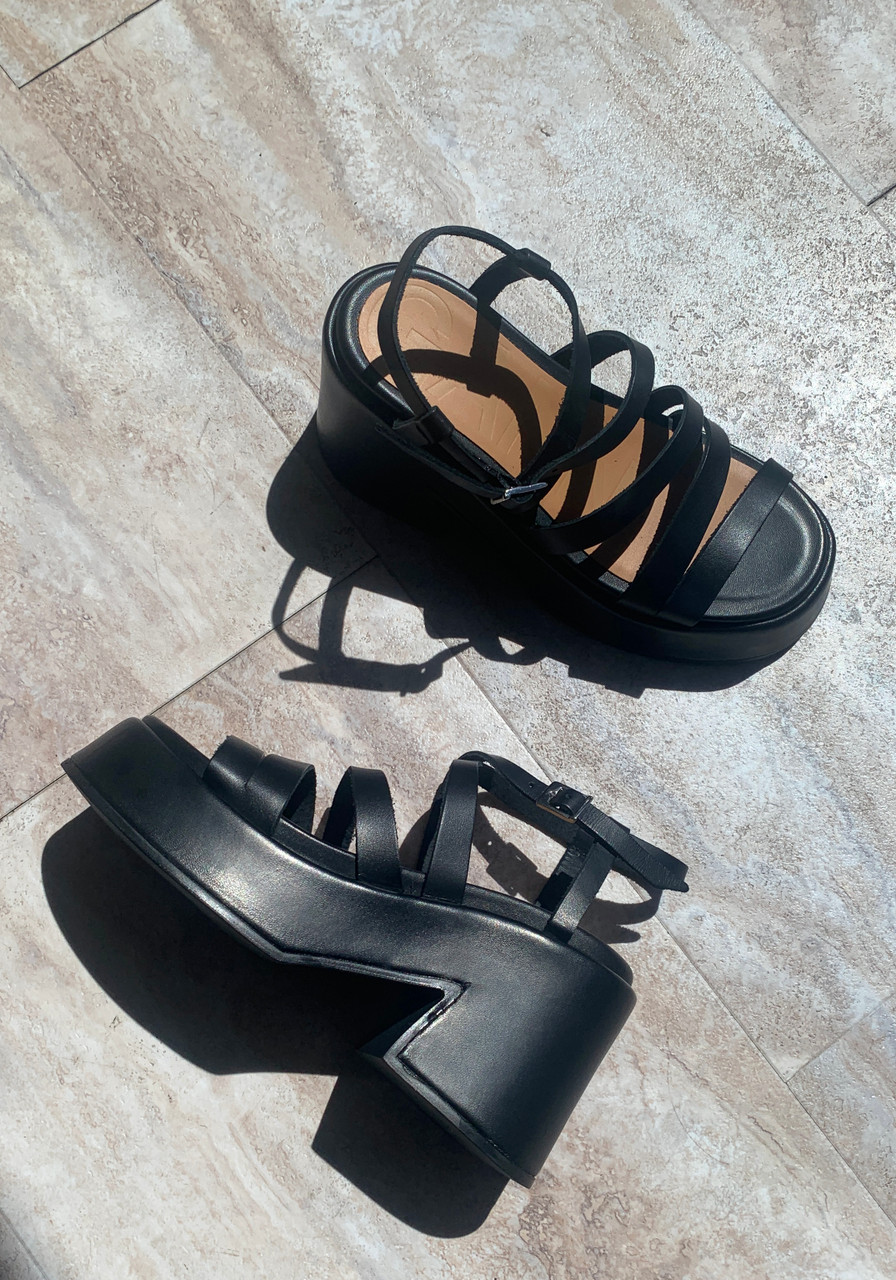 Ganni Asymmetric Sandals - Black LE POINT