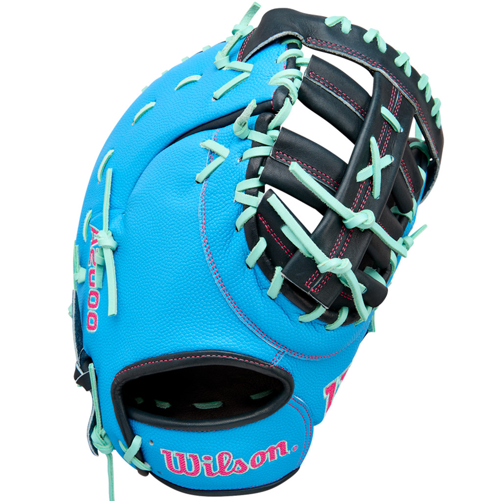 WILSON A2000 1677 SS - FALL 2025 - 12.5" FIRST BASE MITT