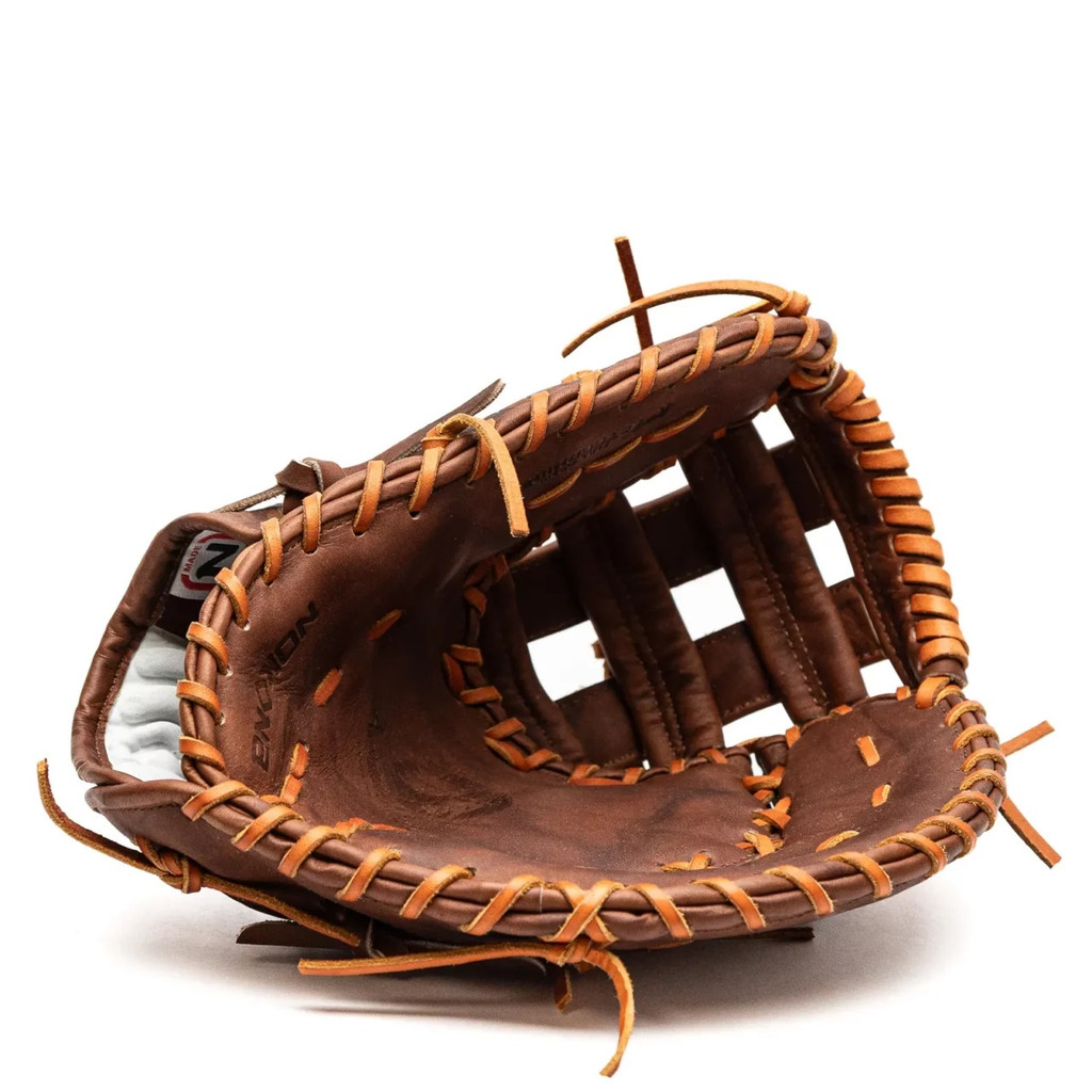 NOKONA WALNUT EDGE PRECISION W-EPN70H - 13" FIRST BASE MITT