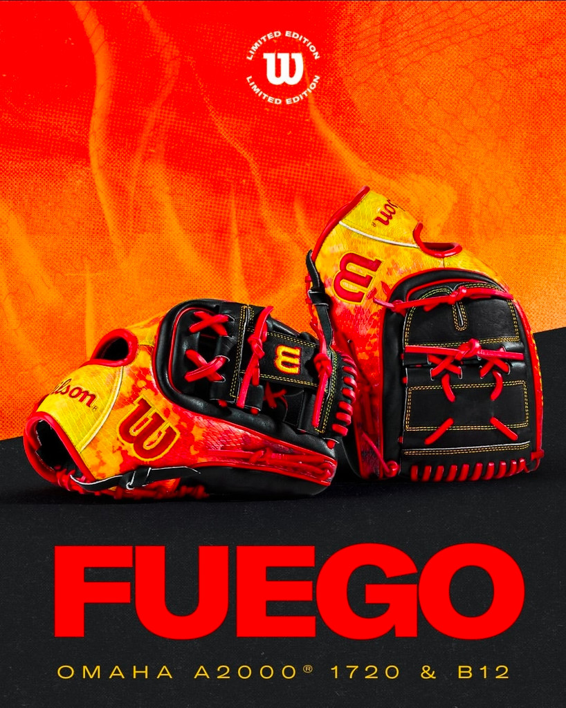 CWS WILSON EXCLUSIVE A2000 - FUEGO - B12 - 12" RHT BASEBALL GLOVE
