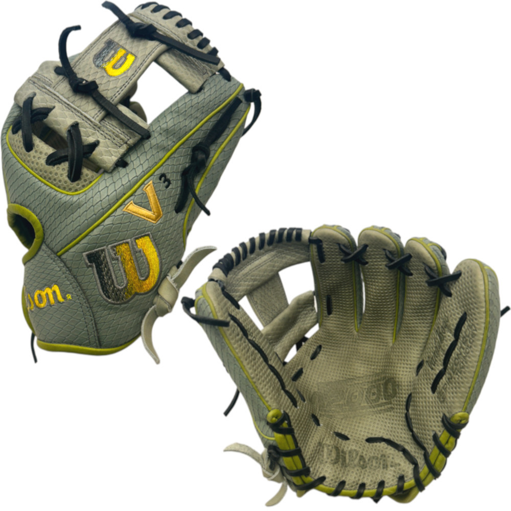 CUSTOM WILSON A2000 DP15 - VANDY BOYS - 11.5" BASEBALL GLOVE
