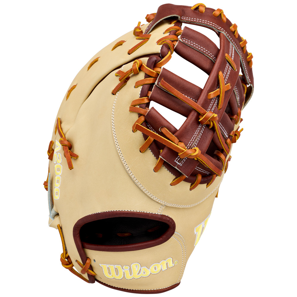 WILSON A2000 1673 - WBG06401RT13 - 13" RHT FIRST BASE MITT