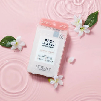 VOESH *NEW* Pedi in a Box (4 Steps) Jasmine Soothe  set