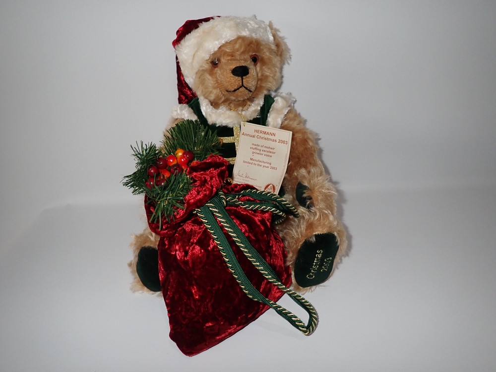 Hermann Spielwaren Annual Christmas Bear 2003 German Mohair