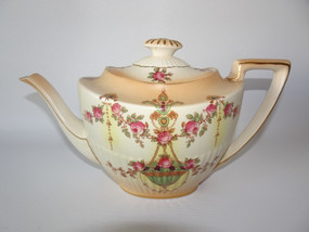 Devon Queen Anne teapot in the Etna design circa 1911 in lovely soft shades.