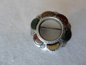 Scottish Brooch in Silver, Agate  and Gemstone s