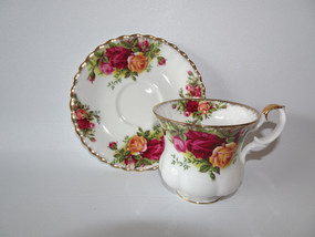 Royal Albert Old Country Roses Coffee Cup Duo