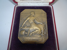 Antwerp Belgium bronze commemorative plaque L.J.J. Marnet 1924–1949 in case