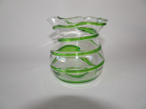 Art Nouveau green trailed Stuart & Sons glass vase, Stourbridge England, c.1890–1910