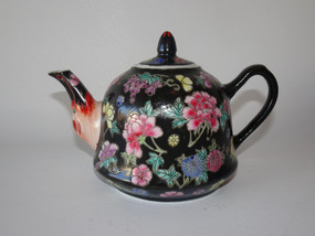 1960s Jingdezhen Famille Noire teapot with colourful flowers on black glaze
