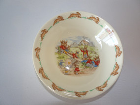 Royal Doulton Bunnykins See Saw bowl with running rabbit border, 1967–1976