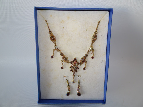 Vintage Bess Necklace and Earring Set