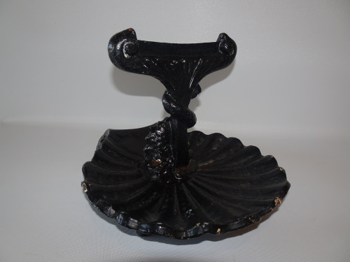 Antique English cast iron boot scraper with dolphin and shell design, restored, rustic black painted finish, 27x23x18cm, 3.1kg