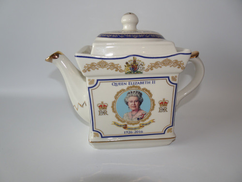 Queen Elizabeth II commemorative ceramic teapot celebrating 1926–2016