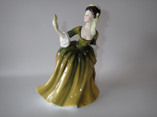Royal Doulton Simone HN2378 figurine 18.5cm tall English bone china 1971–1981 green and gold gown