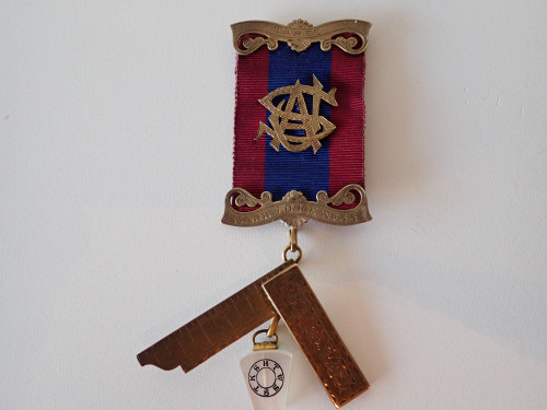 Mid century Australian Masonic Past Master’s jewel Fred Shepherd Taree Lodge No 33