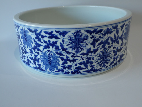 Vintage Chinese Blue & White Porcelain Brush Basin with Lotus Vine